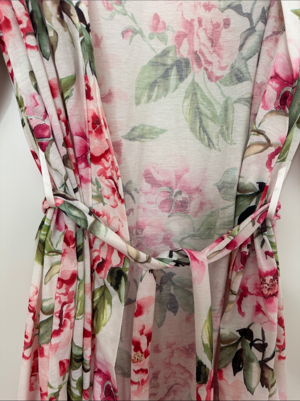 robe - Picture 3 of 7